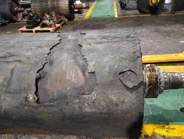Impact beds idler roller